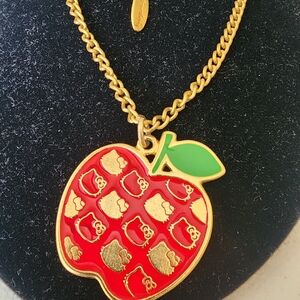 Miley Cyrus Red Enamel Hello Kitty Gold Apple Necklace Pendant Rare Jewelry